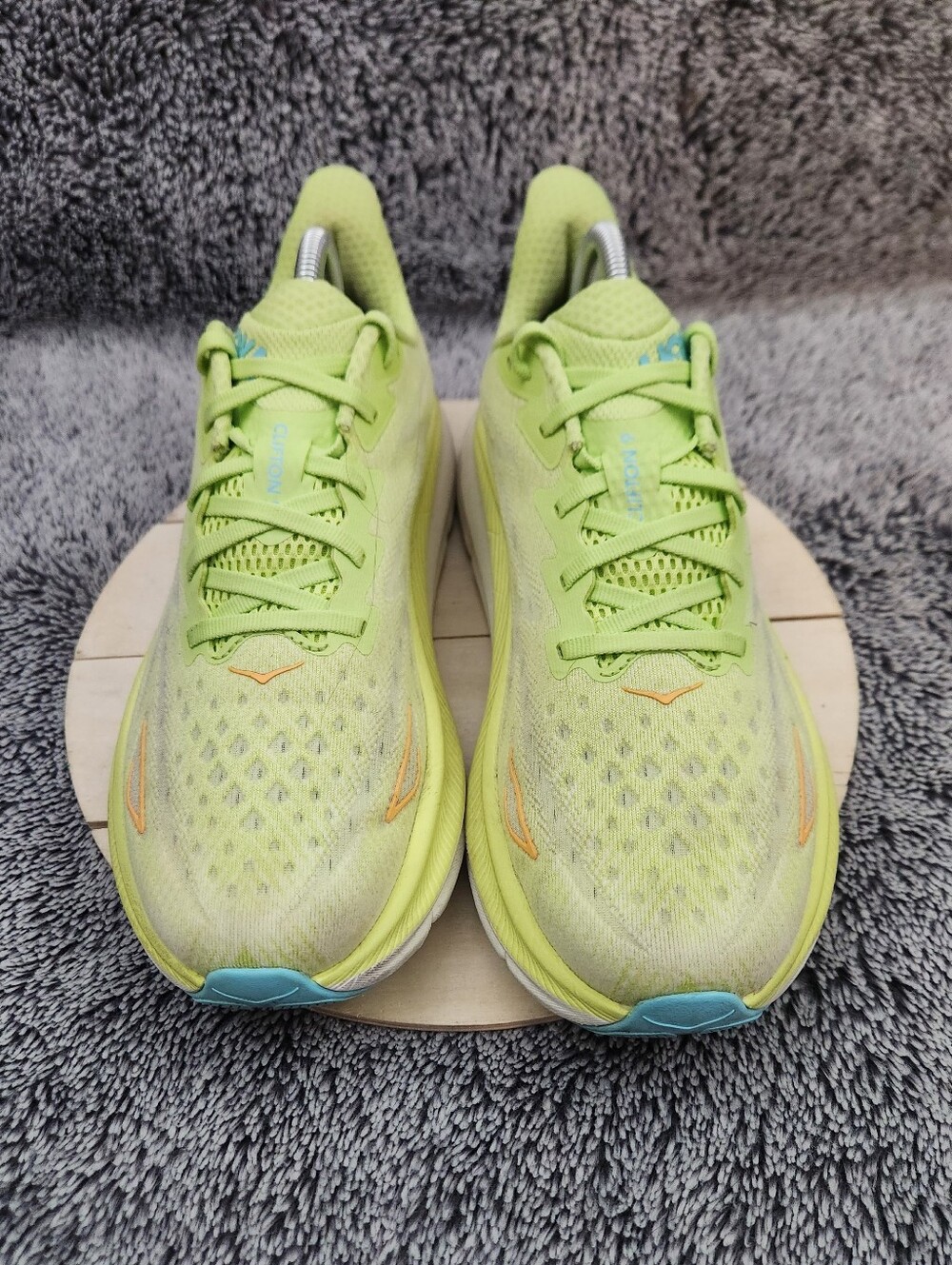 Hoka One One Clifton 9 Women's Size 10B Running Shoes - Picture 3 of 9